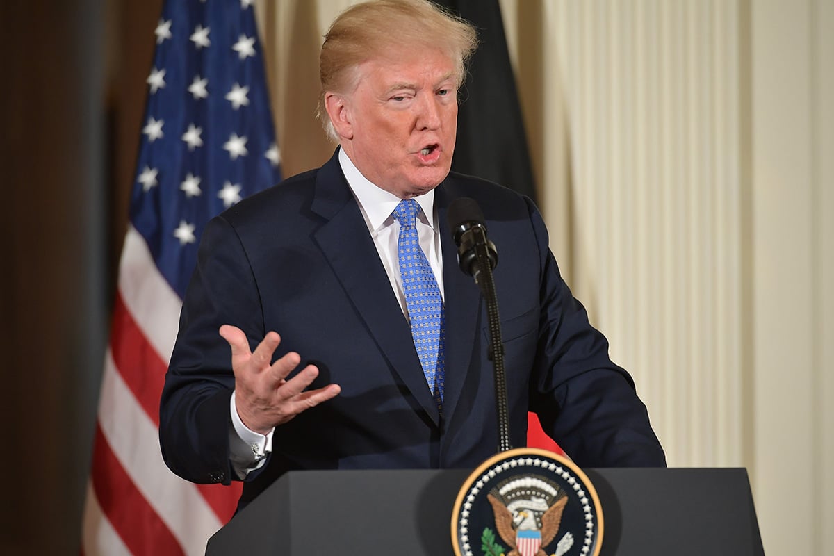 Trump Hails Signing of Riyadh Agreement on Yemen